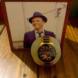 Bulova wrist watch. Sinatra edition. Rose gold and black